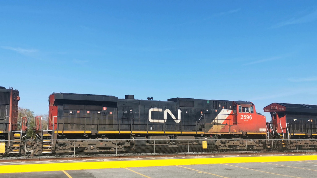 CN 2596